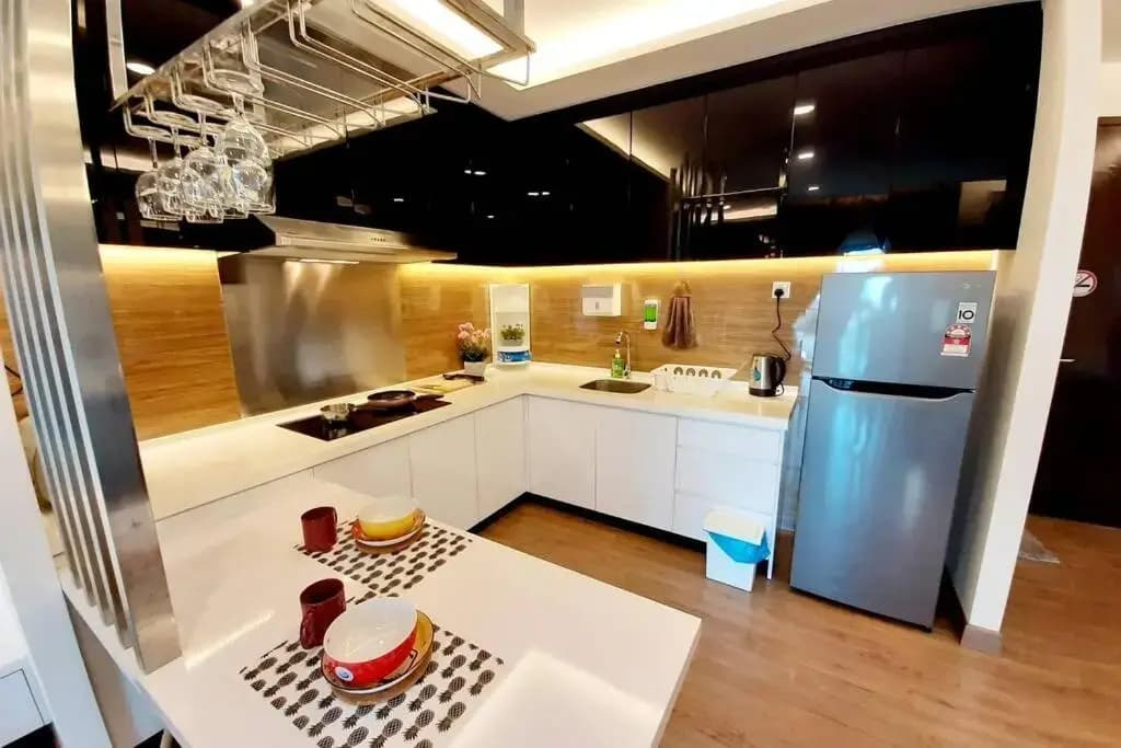 Symphony Tower Studio # 3 ( With Balcony ) - photo 12