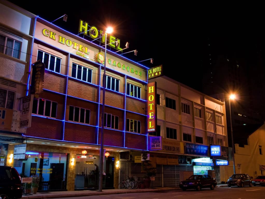 CK Hotel - photo 1