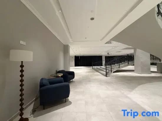 Kingston Hotel 17 - Dataran Pahlawan, Malacca - photo 2