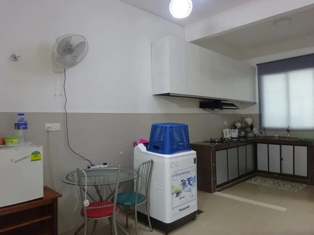 Salam Homestay d'Sendayan - photo 19