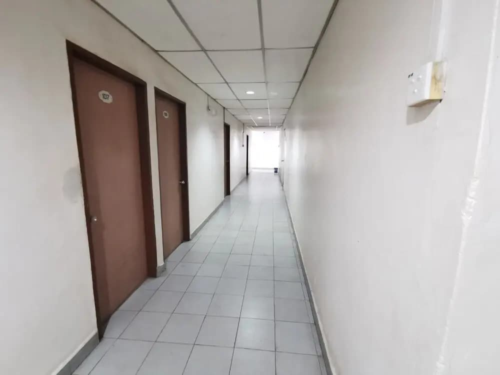 OYO 89817 Hotel Sura - photo 12
