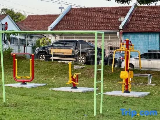 Spacious 2 Storey Homestay Tanjung Bungah 25pax by 3C / Evergreen Corner Tanjung Bungah - photo 6