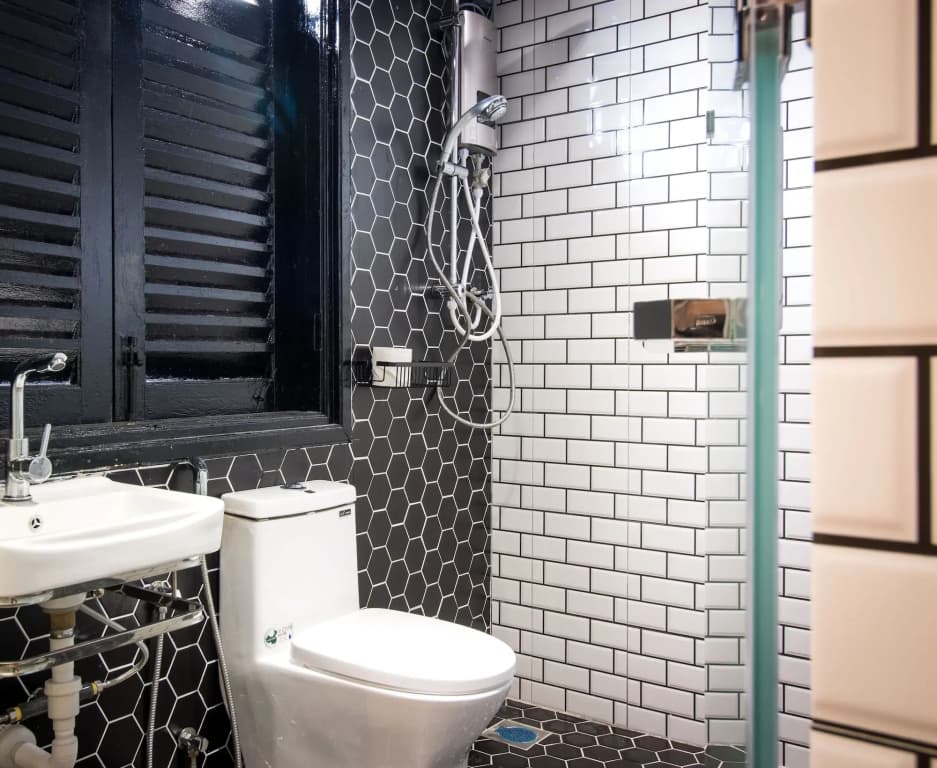 The Brownstone Hostel & Space - photo 8