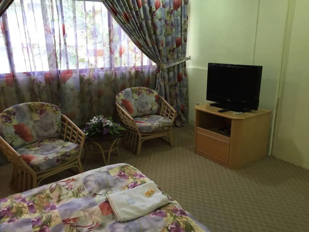 International House - photo 5