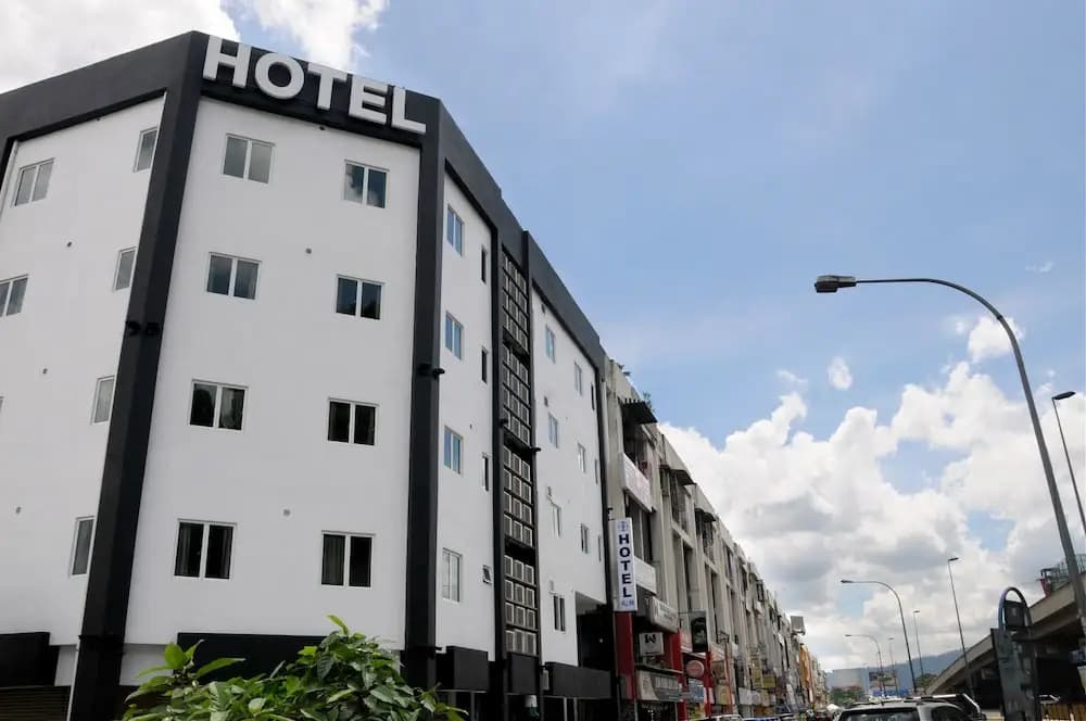 Hill Inn Hotel Batu Cave - photo 2