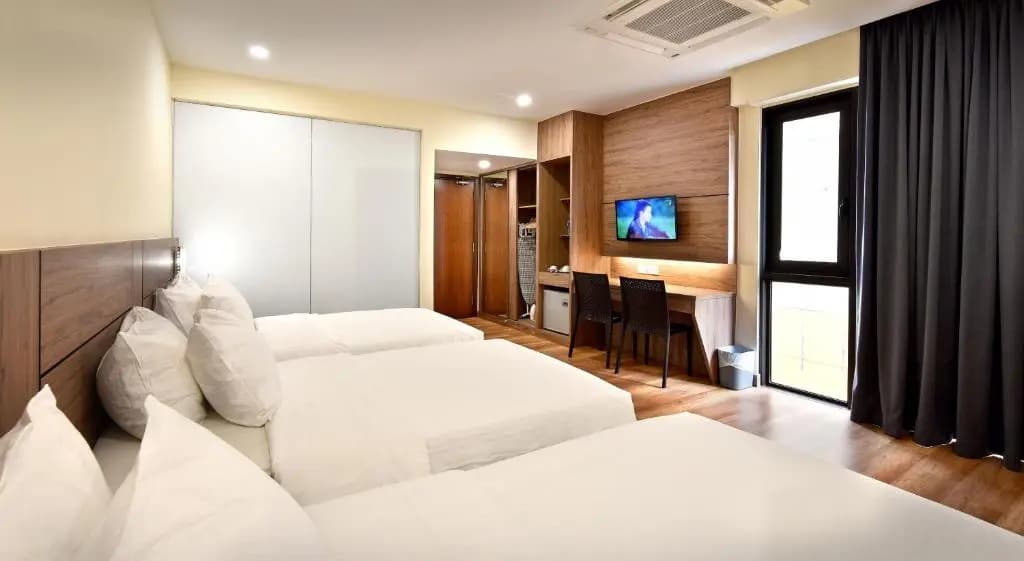 Yangtze Hotel - photo 7