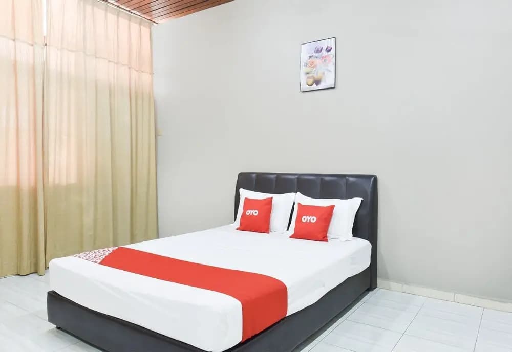 OYO 91052 Hotel Kenangan - photo 4