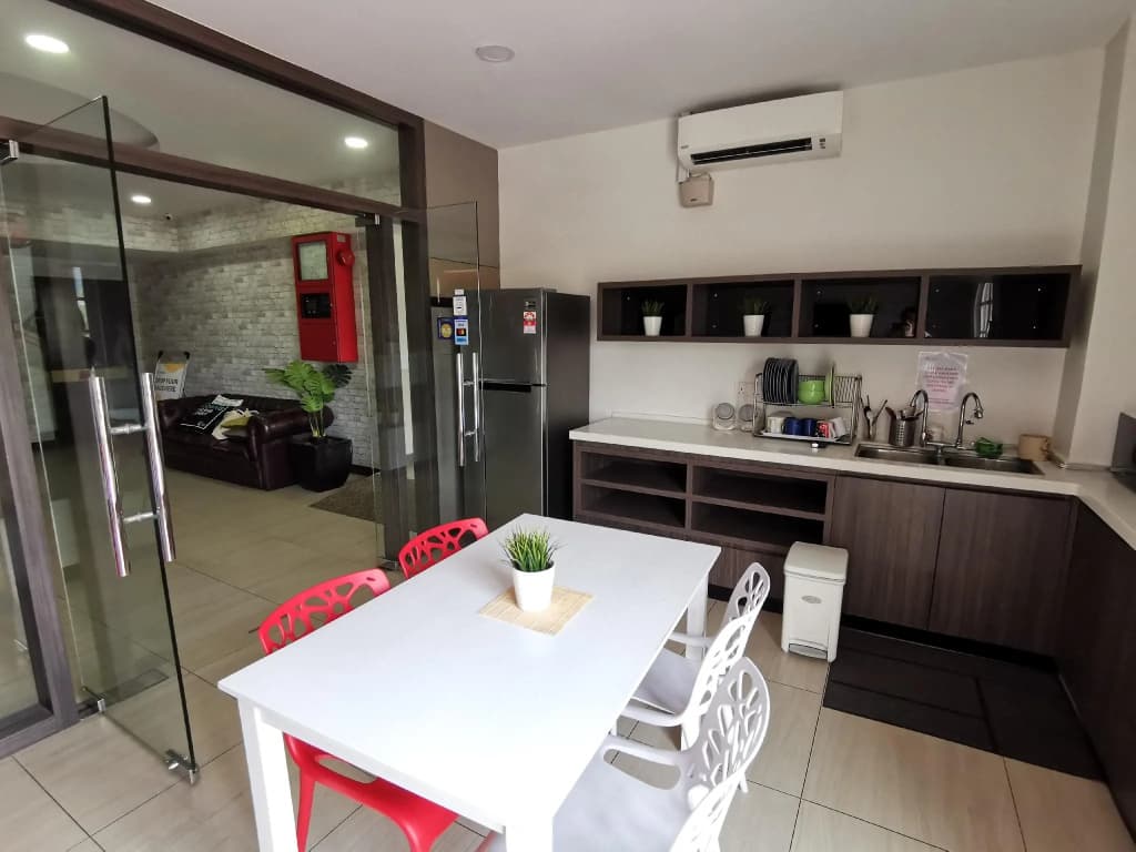 Beryll Inn Cyberjaya - photo 12