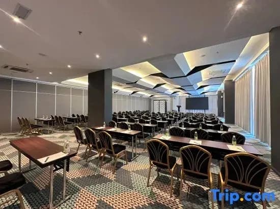 56 Hotel Block B - photo 6