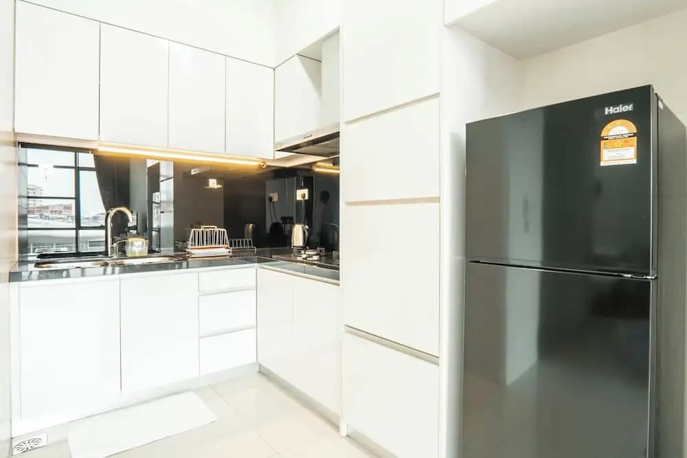 Azure Residences Kelana Jaya by Airhost - photo 22