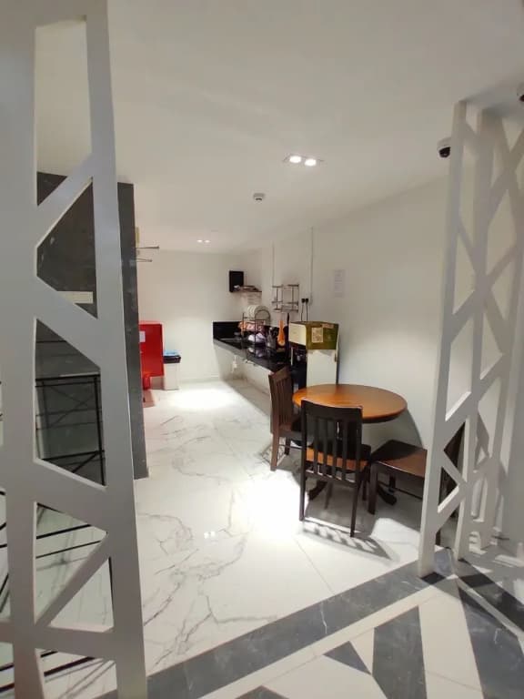 Shell Out Beach Club Suite - Hostel - photo 15