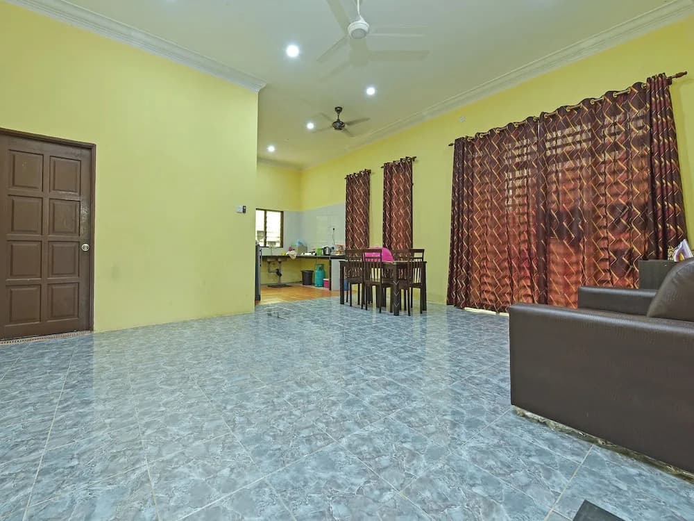 OYO Home 90607 Casaria Besut - photo 16