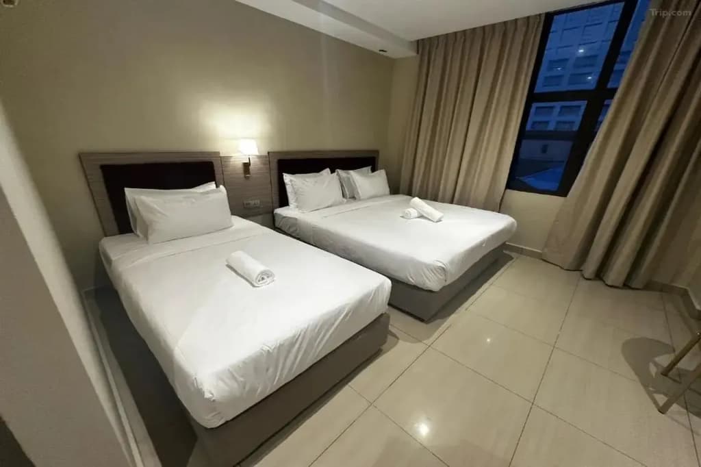 Dolphin Hotel, Chow Kit Kuala Lumpur - photo 39