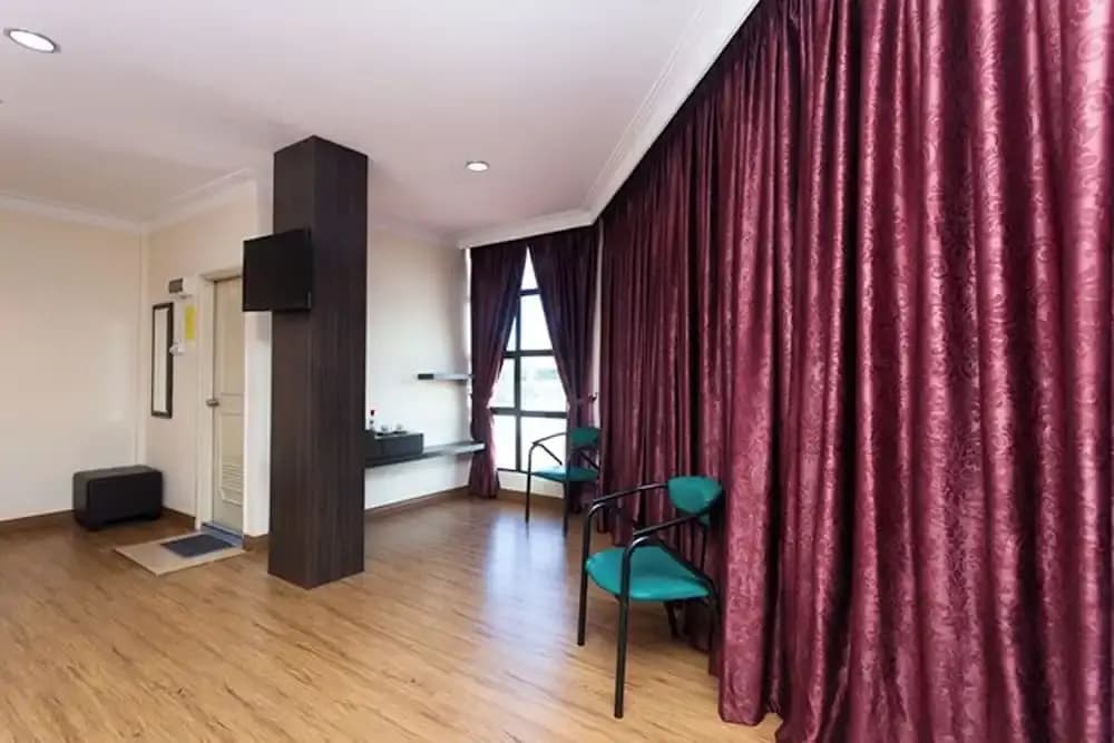 T P Hotel - photo 17