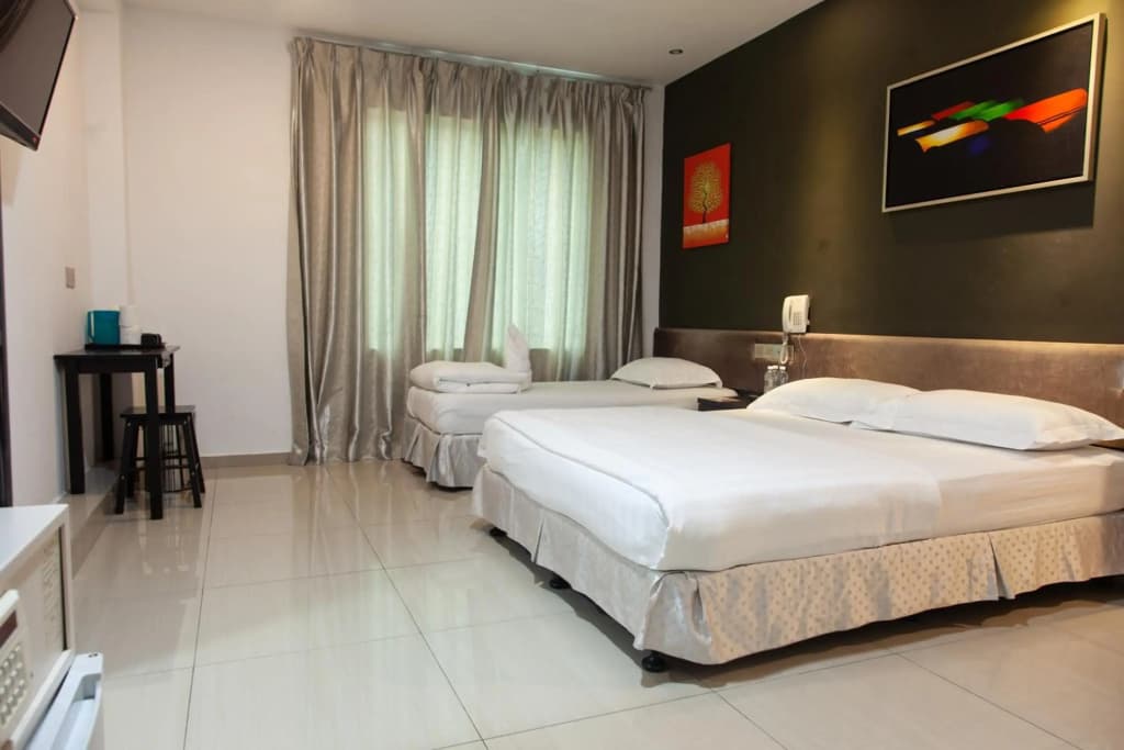 M Design Hotel Seri Kembangan - photo 2