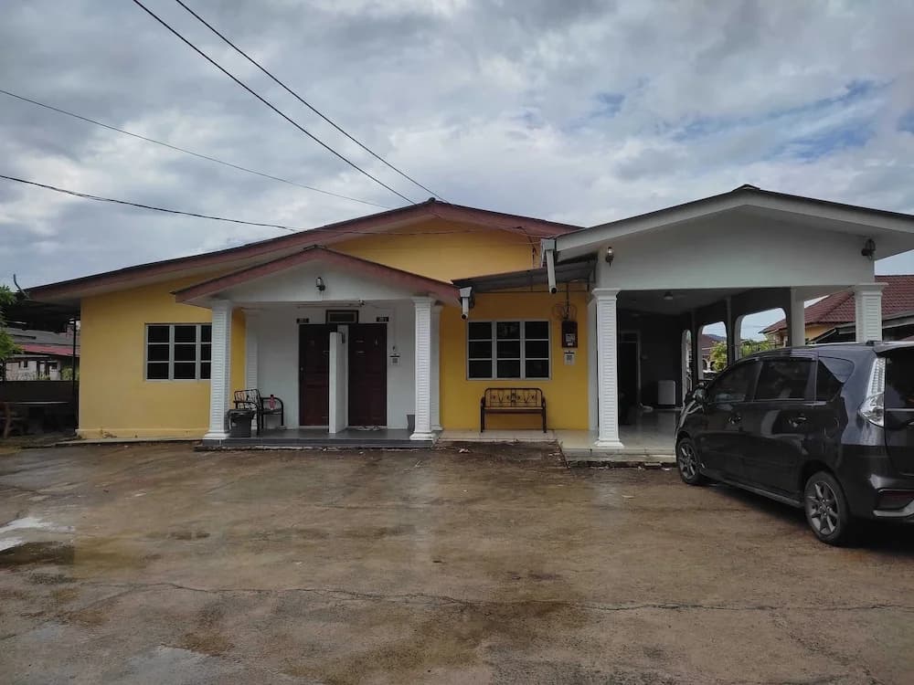 OYO Homes 90600 Ummi Chalet Dungun - photo 9