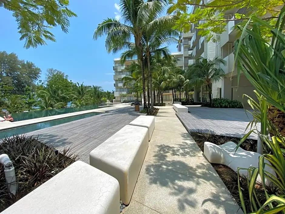 By The Sea @ Luxury Suites, Batu Ferringhi - photo 10