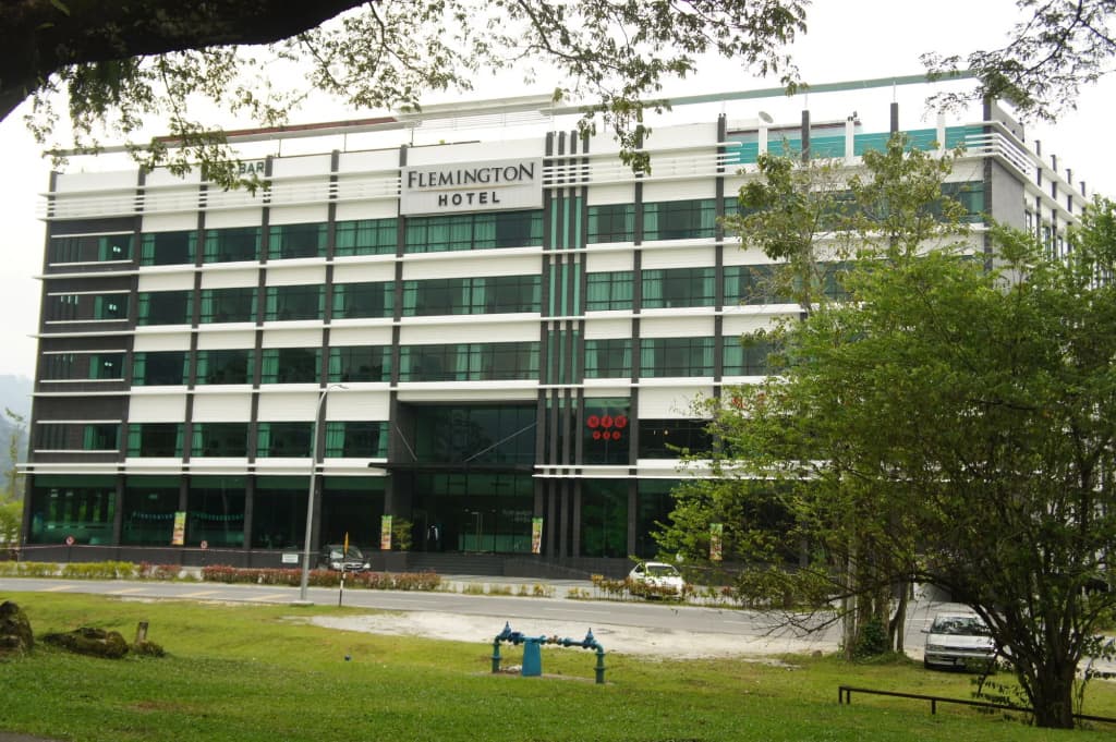 Flemington Hotel - photo 1