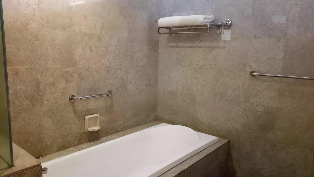Grand Service Apartment at Times Square - photo 40