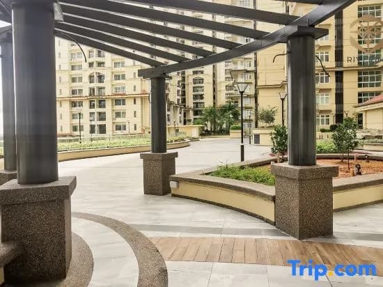 Vista City Loft Riverine Resort - photo 4