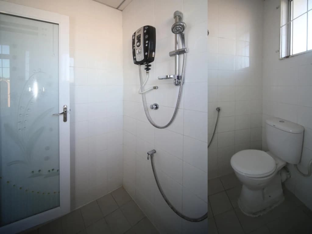 OYO 738 Hotel 81 - photo 6