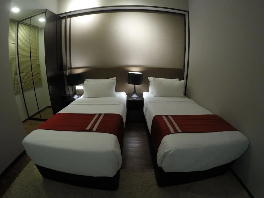 Summertime Maritime Suites - photo 4