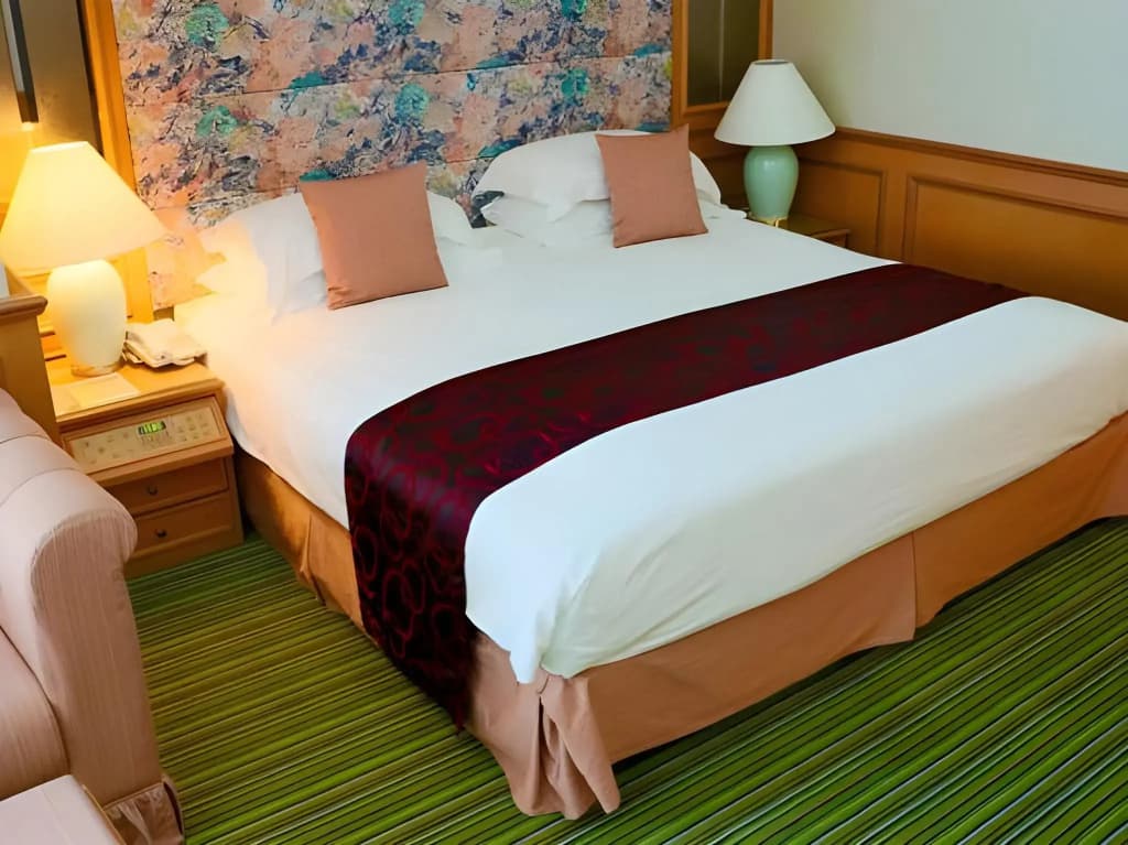 Grand Palace Hotel - photo 5