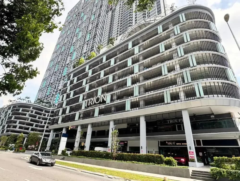 Trion at KL by Airhost - photo 1