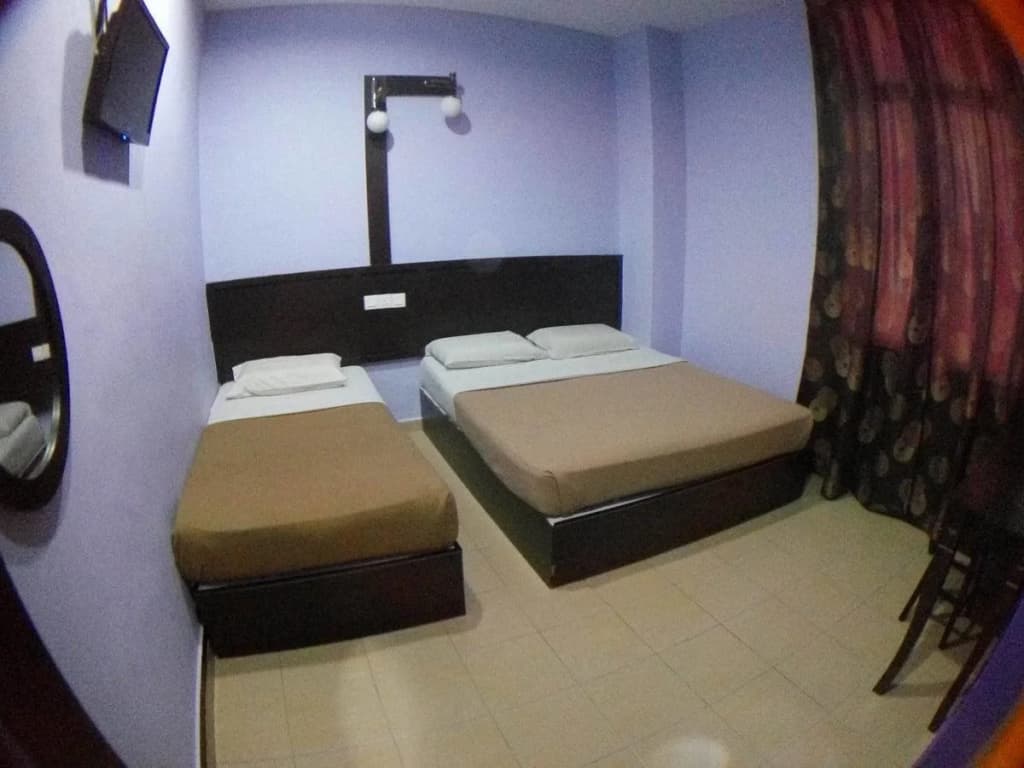 Uni Garden Hotel - photo 7