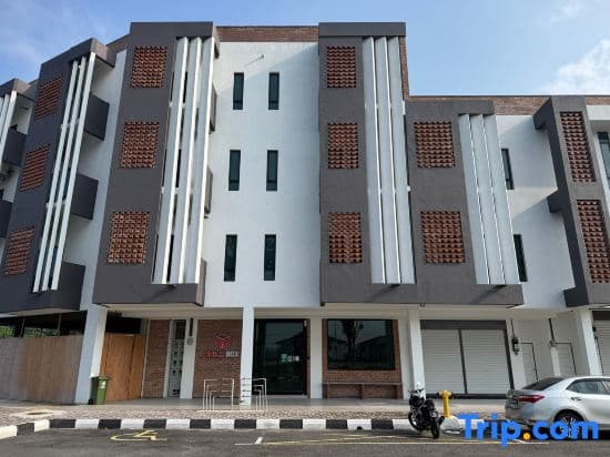 Brick Box Family Hotel Ipoh - photo 2