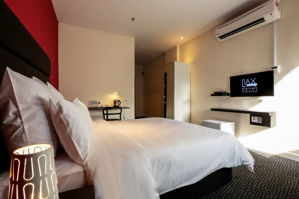 Lax Boutique Hotel - photo 7
