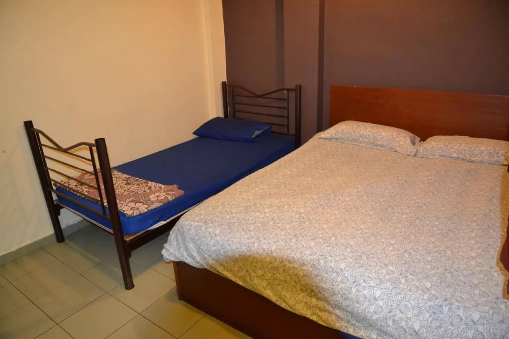 Hotel Indah - photo 5