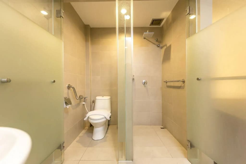 Little Gaya Hotel - photo 9