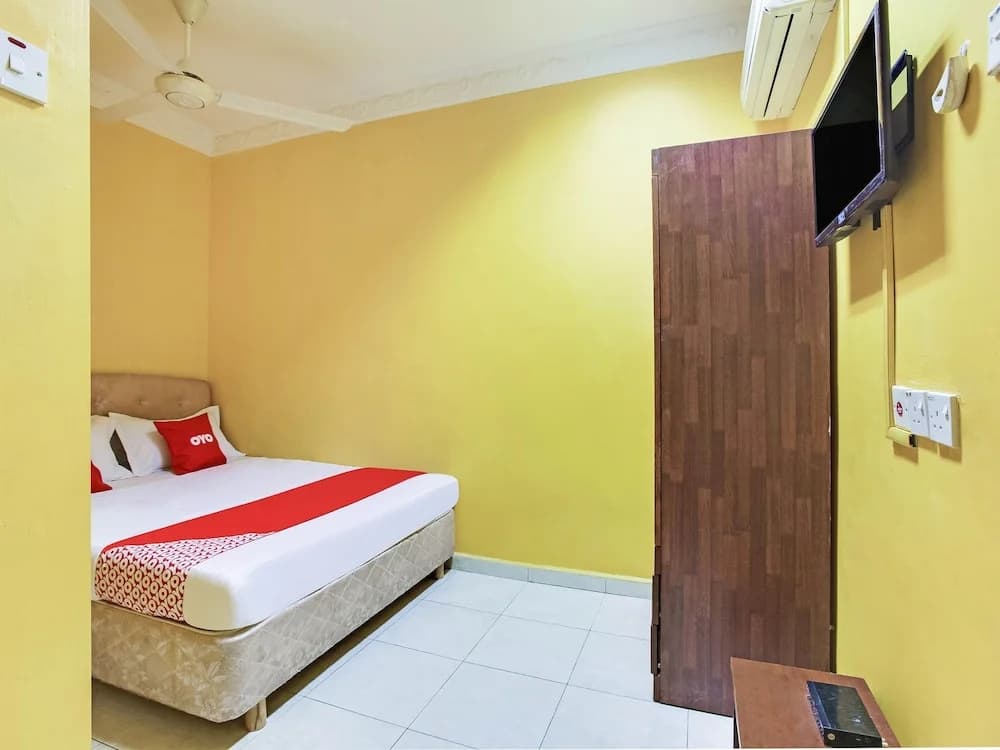 Lucky Budget Hotel - photo 7