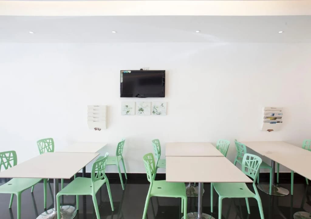 Apple 1 Hotel Queensbay - photo 16