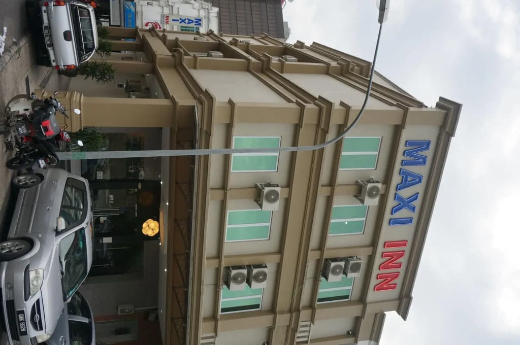 Maxi Inn - photo 1