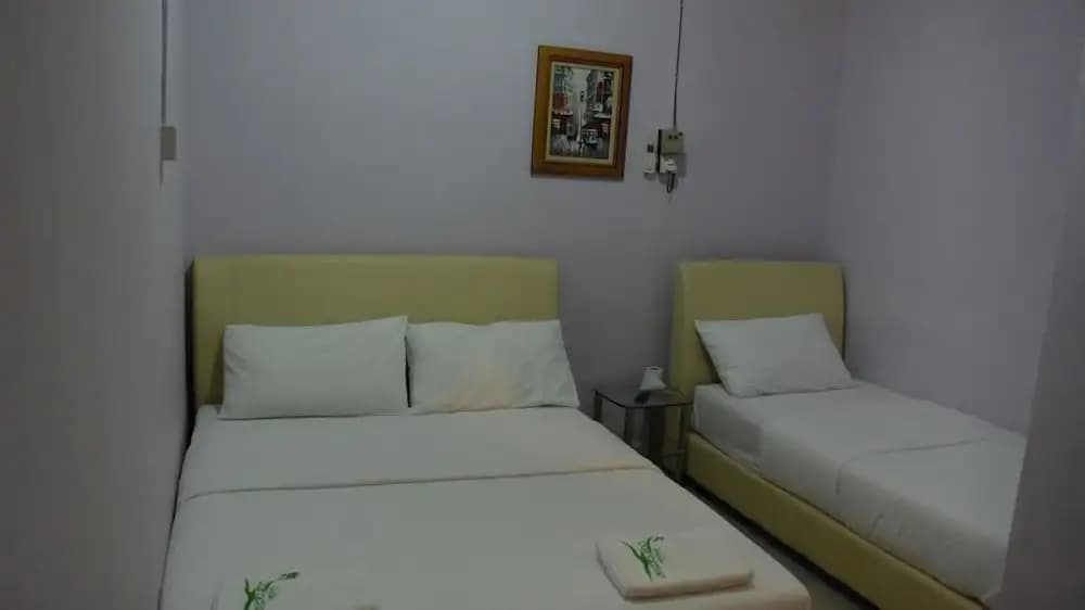 Idyllic Paradise Guest House - photo 3