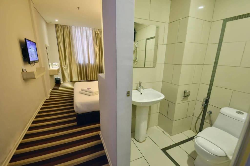First Residence Hotel - photo 9
