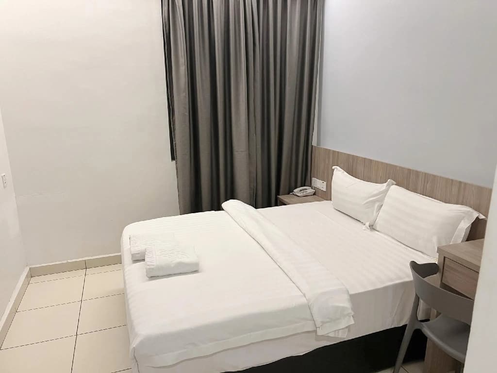 Hotel Golden View Nilai - photo 21