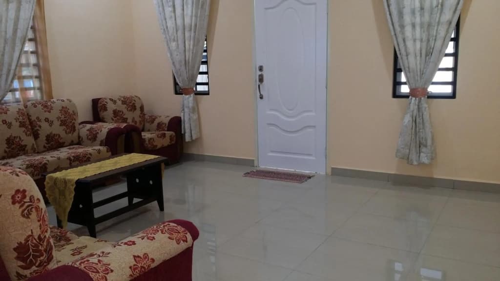IsMa Lumut Homestay - photo 3