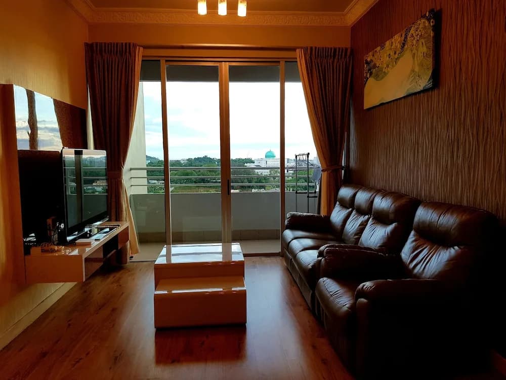TnJ Home - photo 7