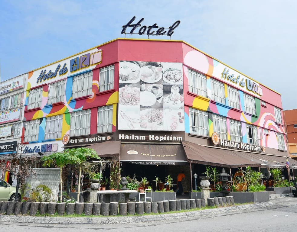 Seeds Hotel - photo 1