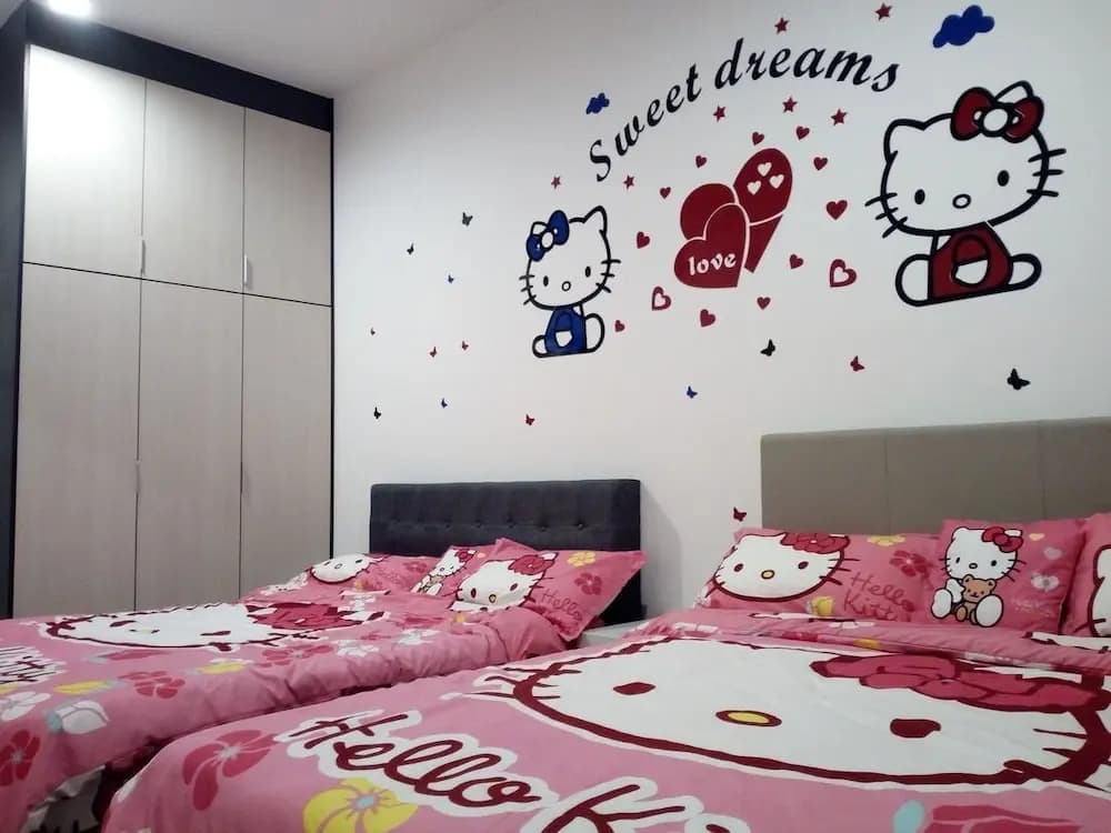 Golden Shine Homestay at Midhills Genting - photo 4