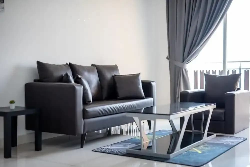 Comfy 3BR Apt @ KSL Daya Near Ikea Tebrau, Parking - photo 6