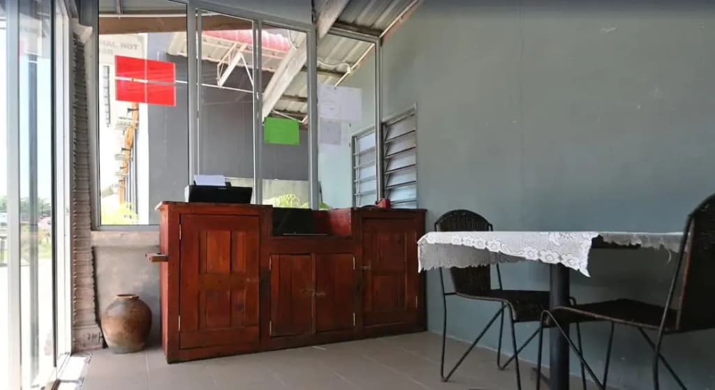 Zen Rooms Tok Jah Guest House - photo 4
