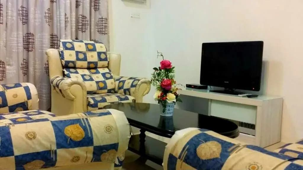 Golden Hill Double Storey Homestay at Night Market - photo 3