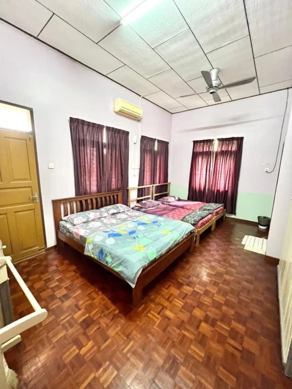 Teratai Homestay Batu Buruk - photo 13