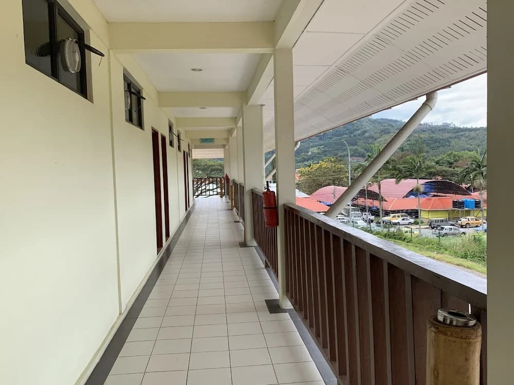 OYO 89988 Tambunan Rafflesia Hotel - photo 23