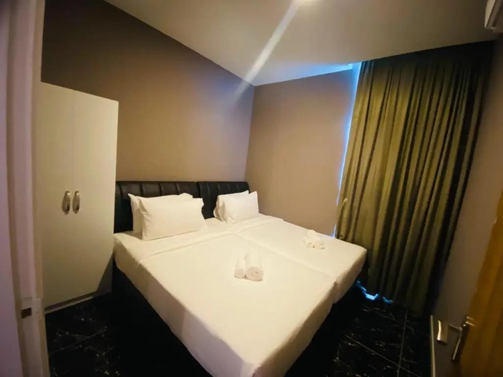 Stirling Suites Hotel & Serviced Apartment - photo 4