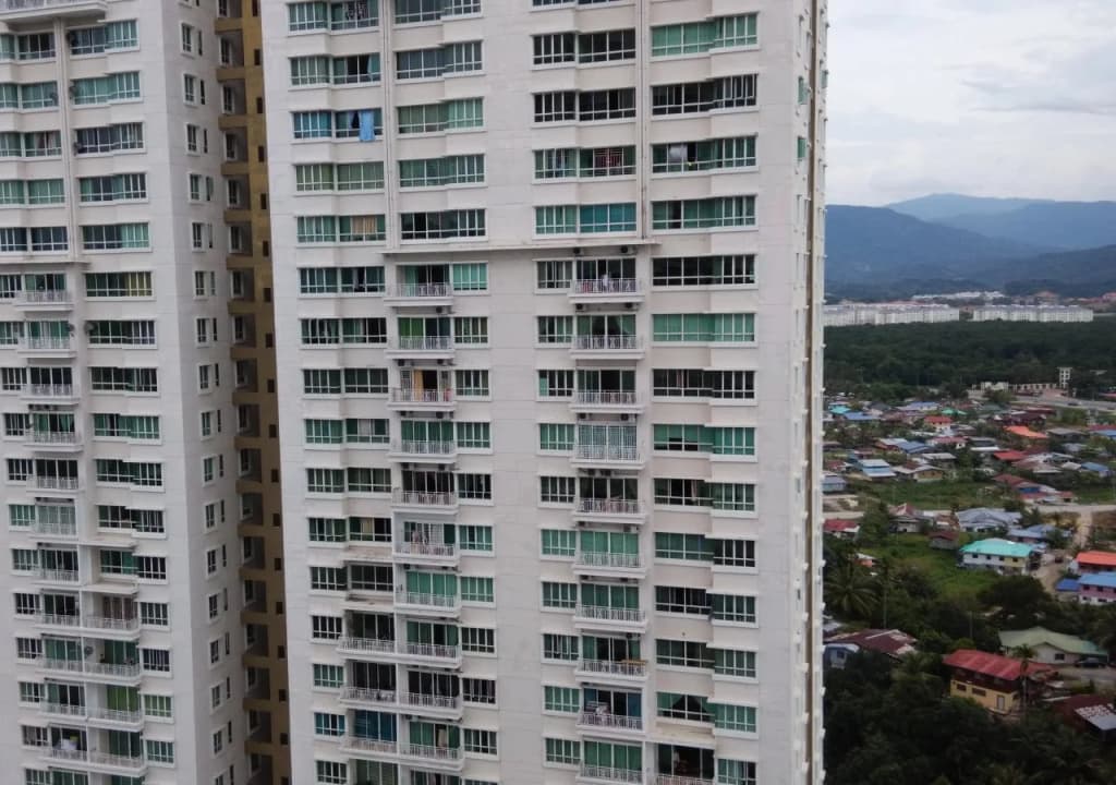 Sabah Apartment @ 1 Borneo - photo 12